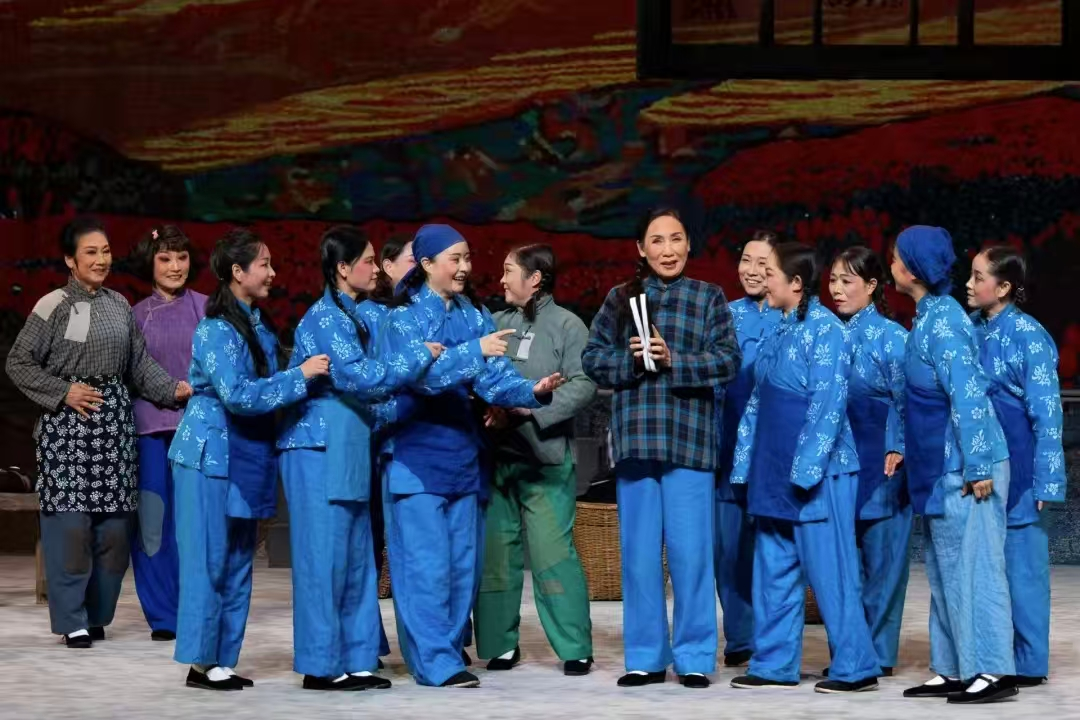 13262港澳龙门客栈